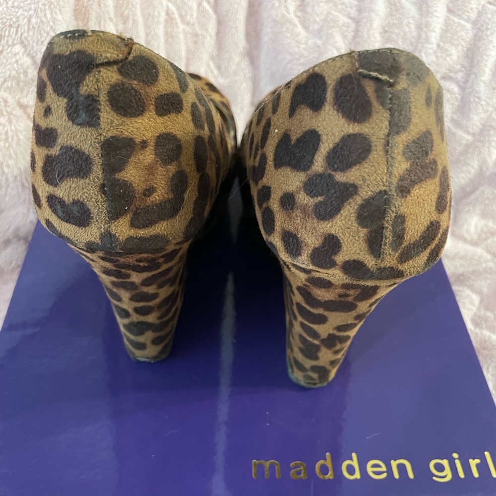 Leopard Wedges - Picture 4 of 6